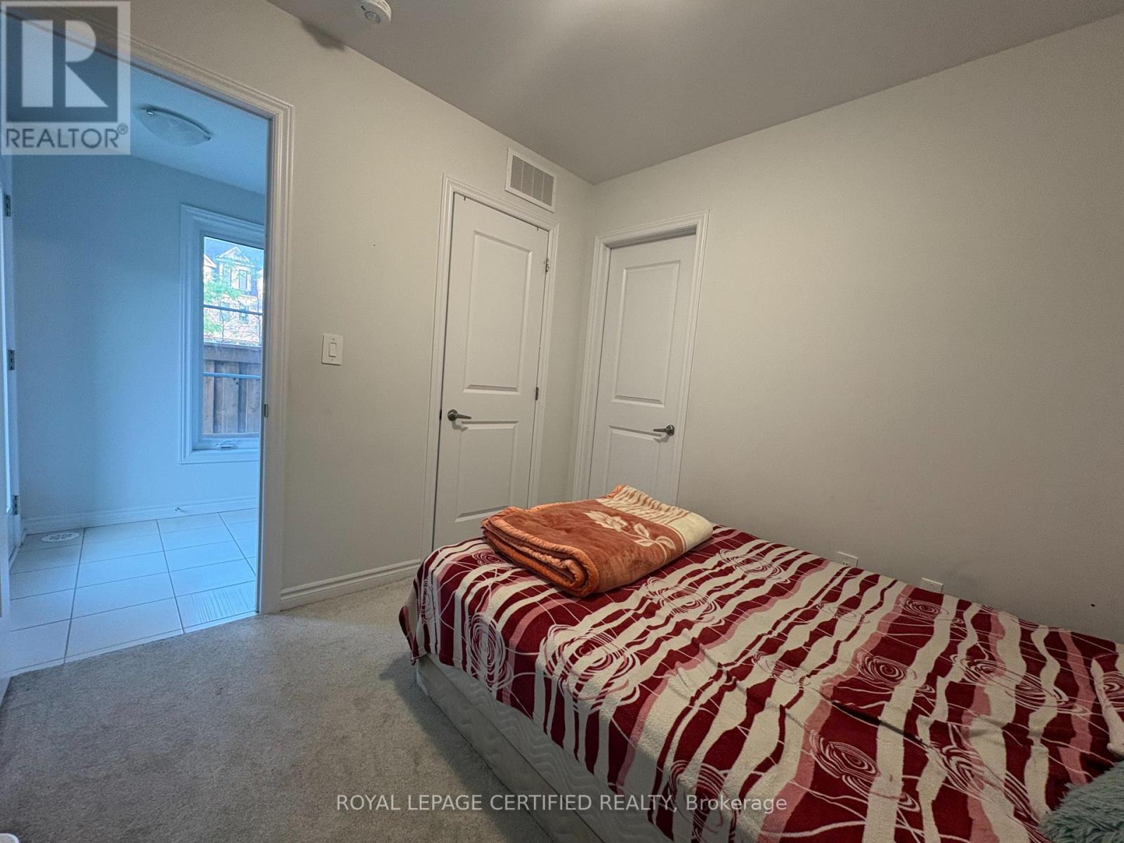 5970 Saigon Street, Mississauga, Ontario  L5V 0E9 - Photo 5 - W13635226
