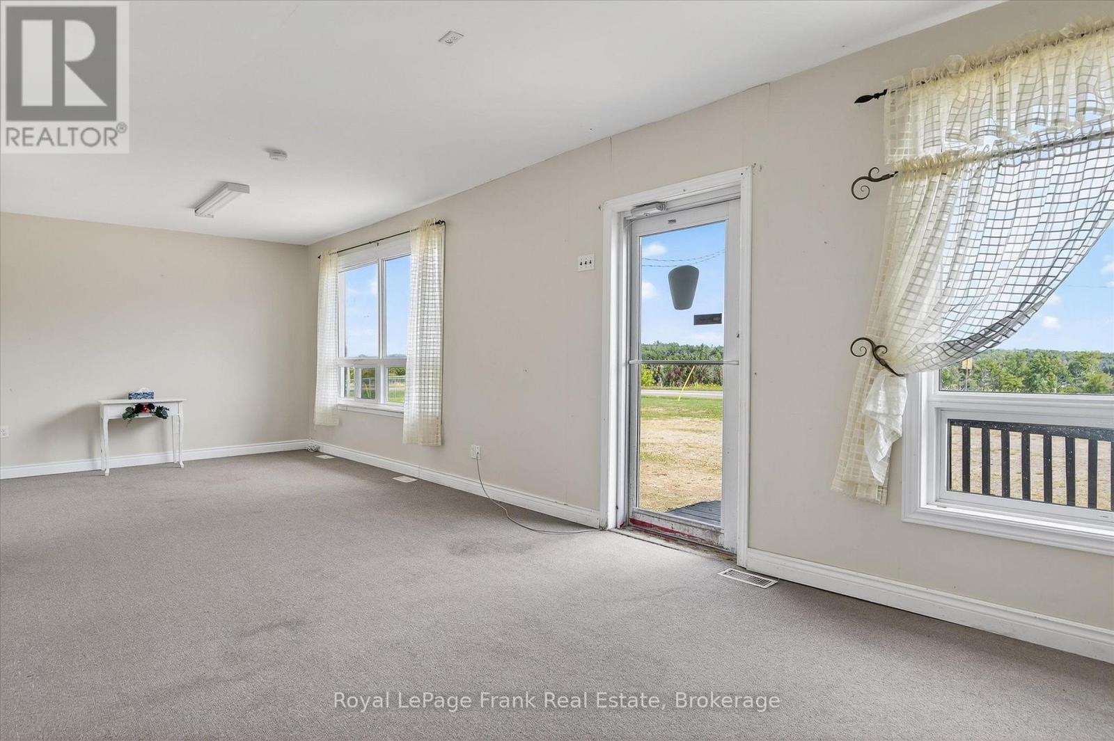 680 Serpent Mounds Road, Otonabee-South Monaghan, Ontario  K0L 2G0 - Photo 18 - X13634522