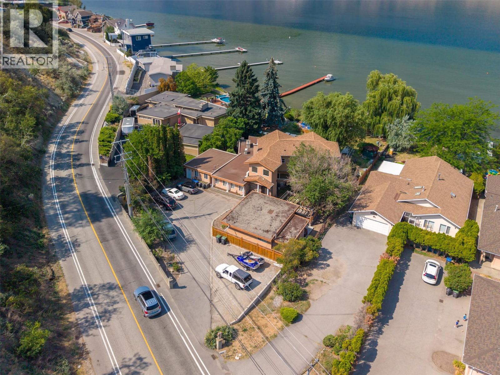 3935 Lakeside Road, Penticton, British Columbia