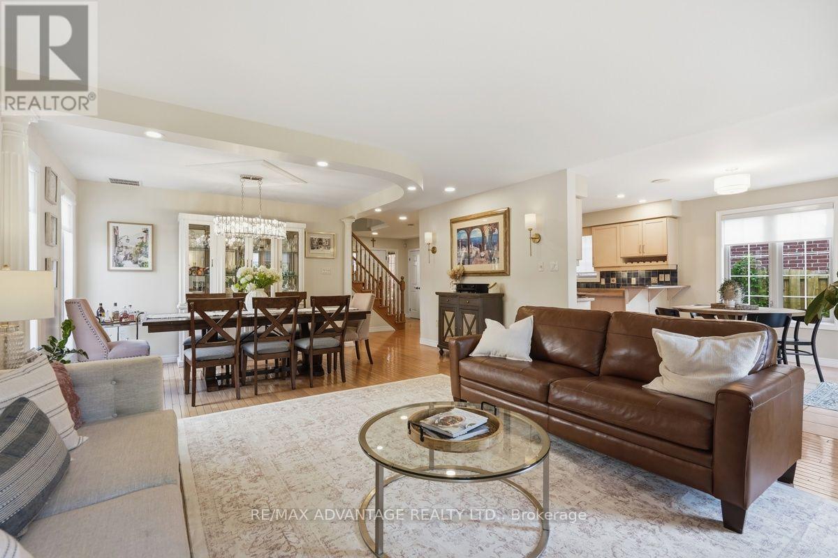 831 Crestview Crescent, London South, Ontario  N6K 4W3 - Photo 6 - X13635794