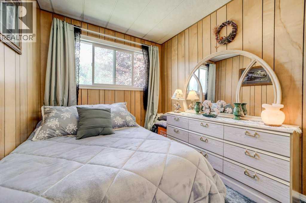 20541 25th Avenue, Bellevue, Alberta  T0K 0C0 - Photo 30 - A2328028