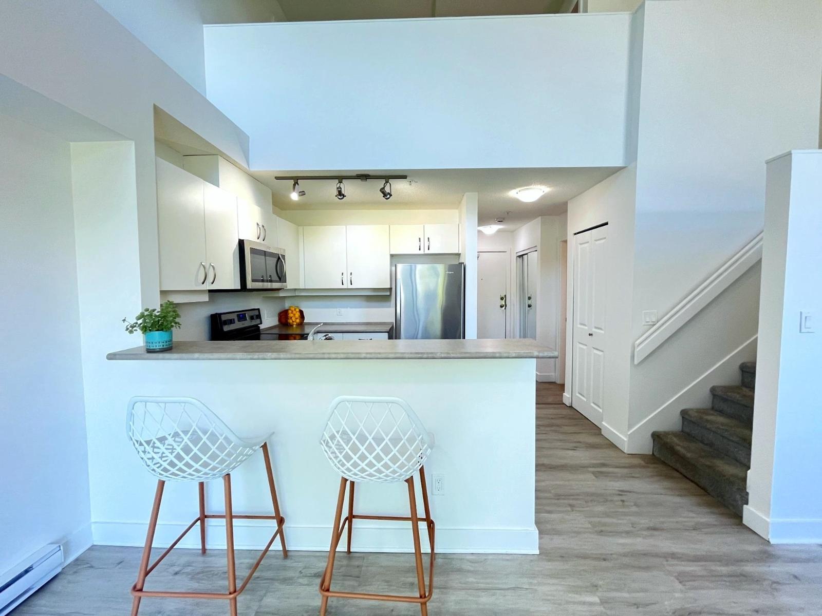 434 10838 City Parkway, Surrey, British Columbia  V3T 5X9 - Photo 9 - R3141153