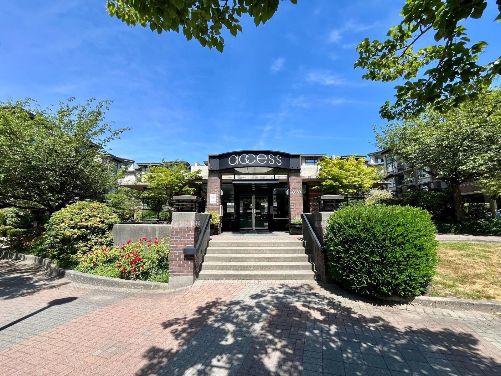 434 10838 City Parkway, Surrey, British Columbia  V3T 5X9 - Photo 3 - R3141153