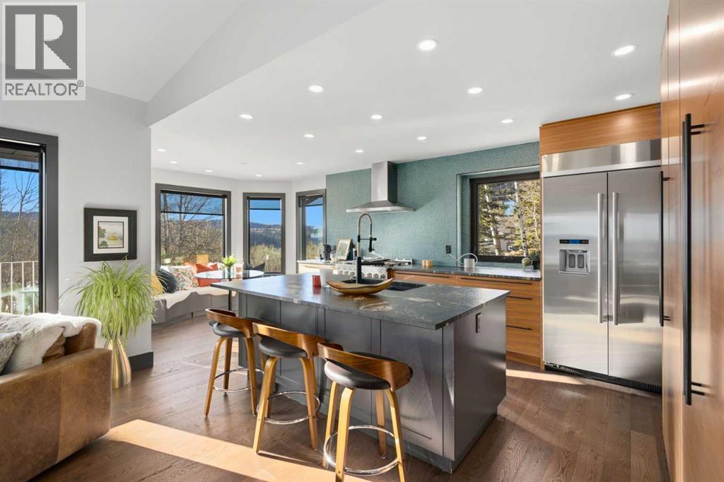 38 Sunrise Way, Priddis Greens, Alberta  T0L 1W3 - Photo 17 - A2332510
