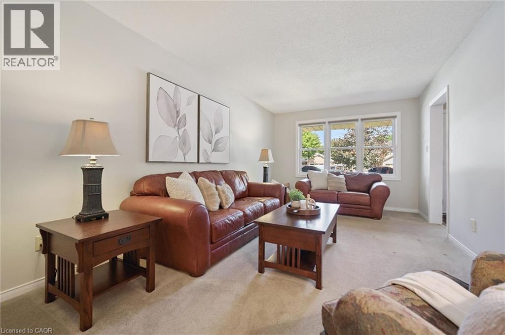 11 Bitzer Court, Cambridge, Ontario  N3C 3R6 - Photo 7 - 40848822