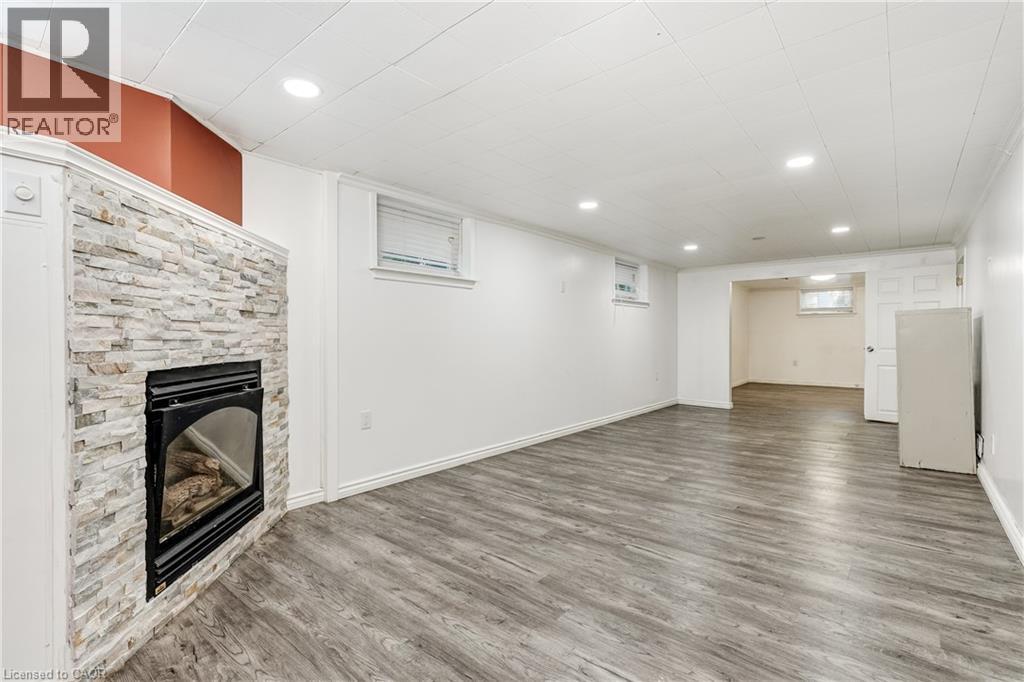 208 West 19th Street, Hamilton, Ontario  L9C 4J2 - Photo 25 - 40848909