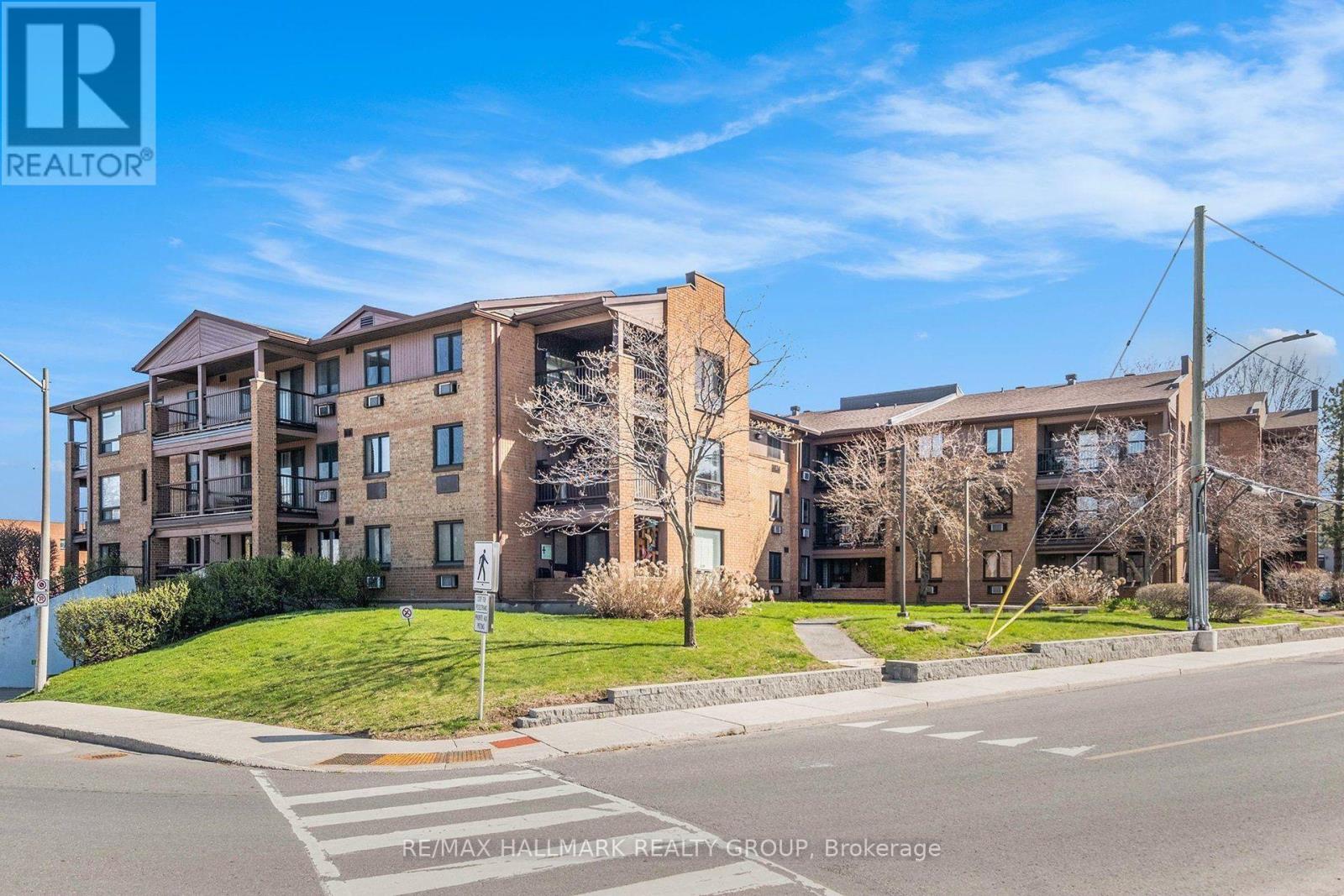 306 - 316 Savard Avenue, Ottawa, Ontario  K1L 7S2 - Photo 1 - X13635722