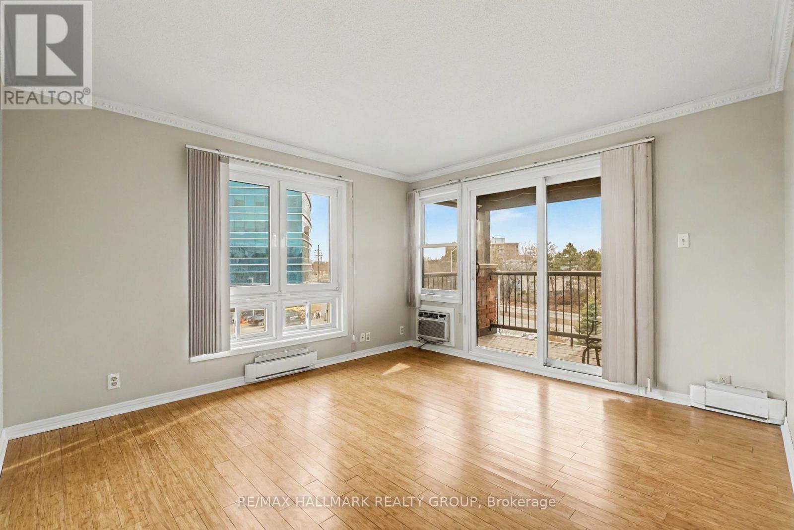 306 - 316 Savard Avenue, Ottawa, Ontario  K1L 7S2 - Photo 3 - X13635722
