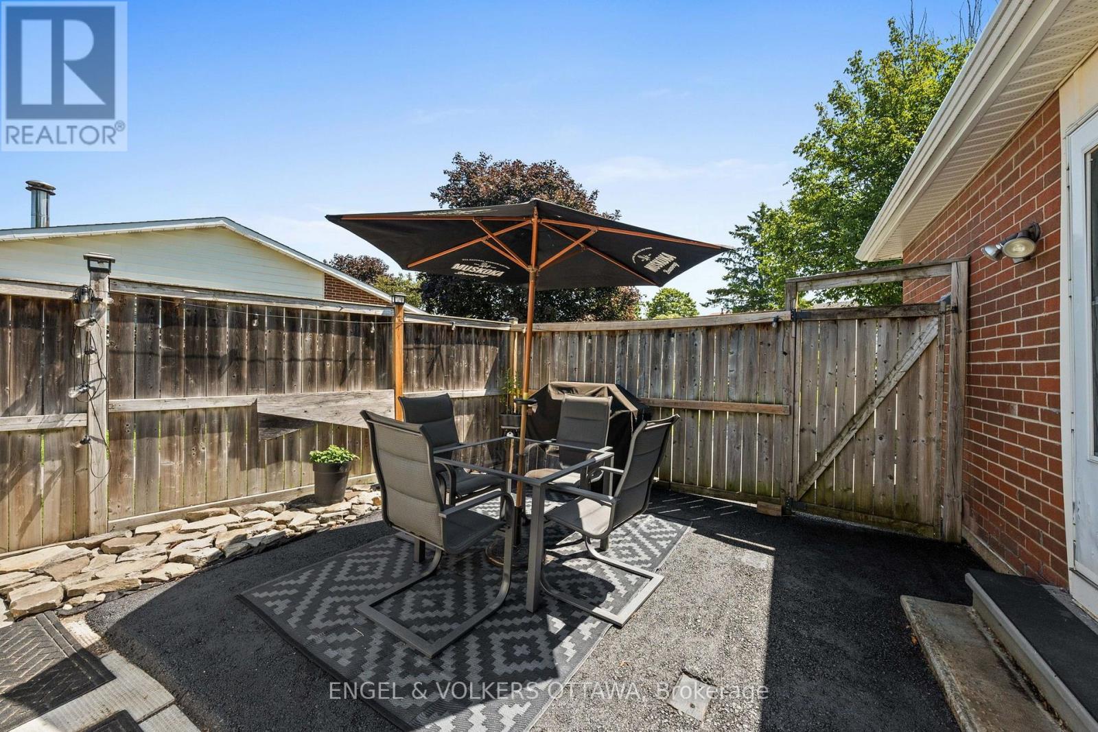 51 Morton Drive, Ottawa, Ontario  K2L 1W9 - Photo 40 - X13635776