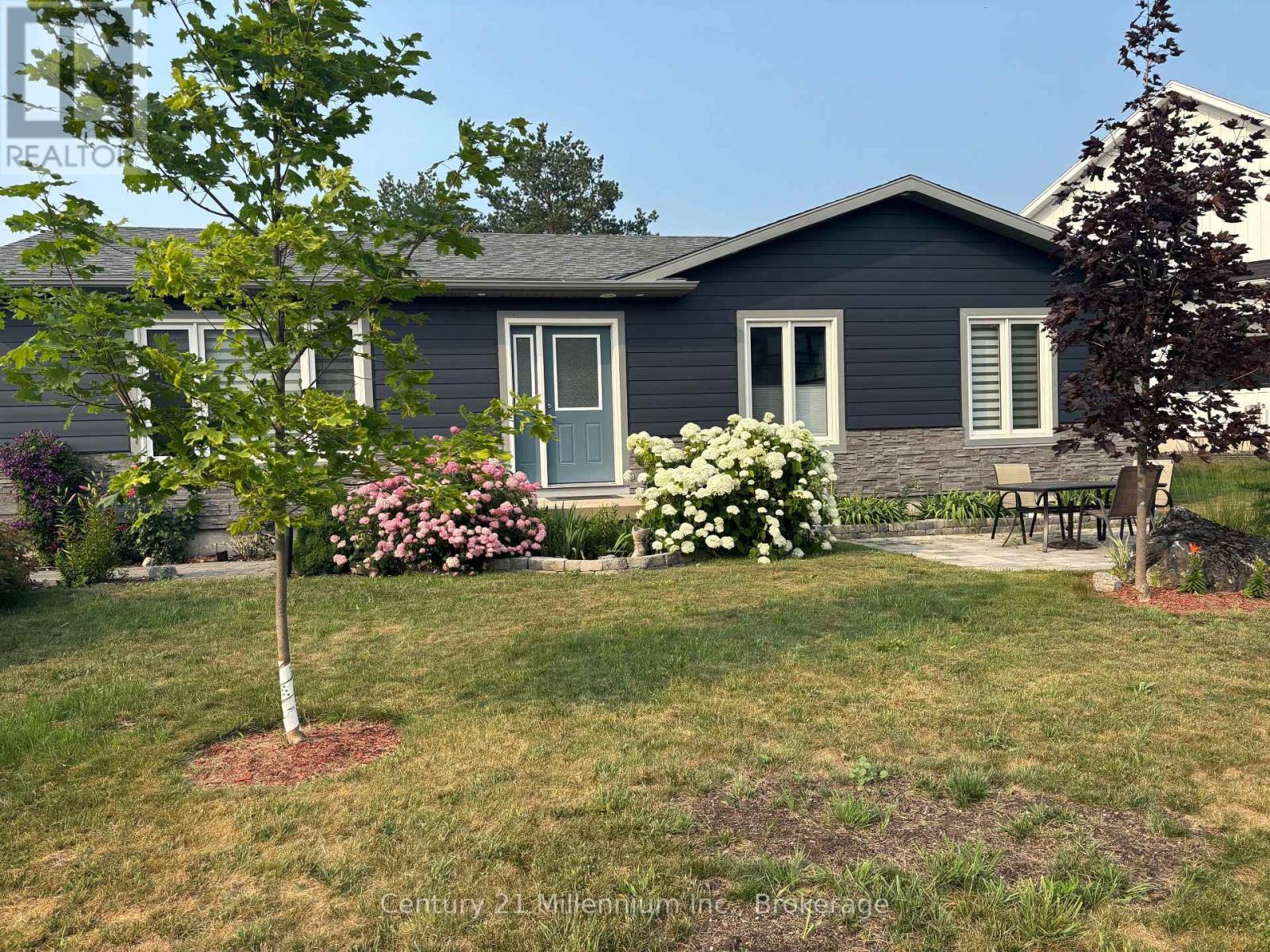85 GORDON CRESCENT, Meaford, Ontario