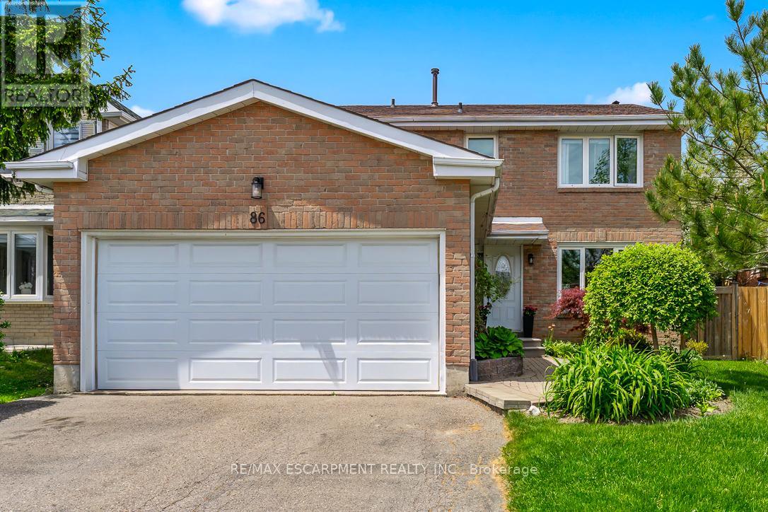 86 Northampton Street, Brampton, Ontario  L6S 3Y7 - Photo 3 - W13635808