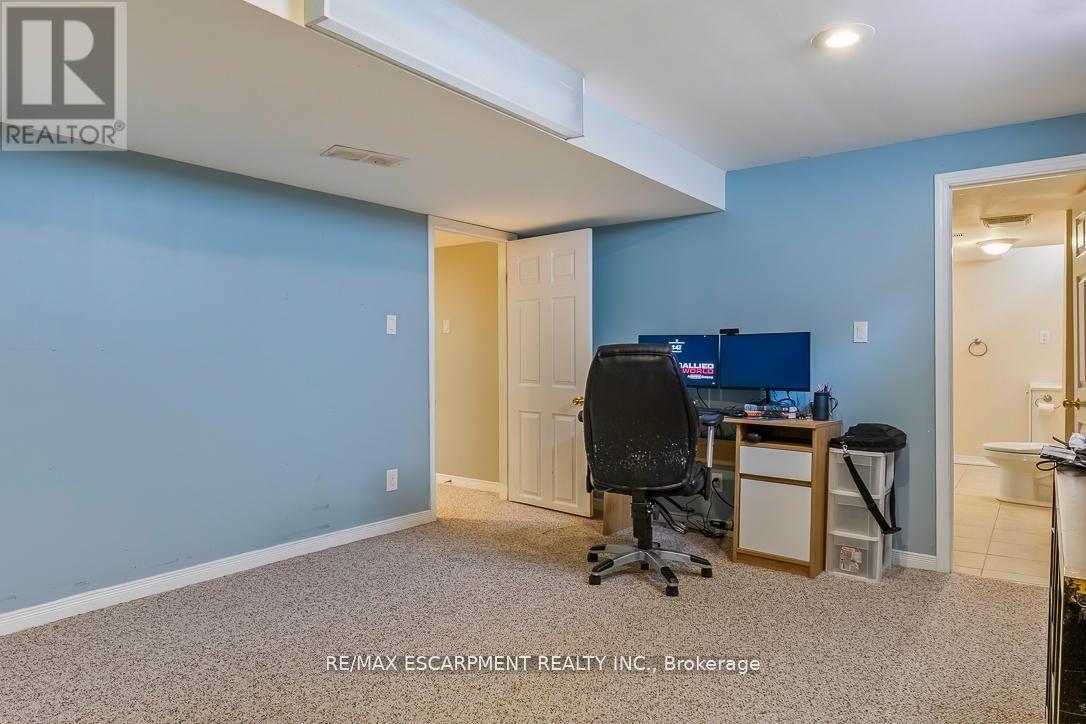 86 Northampton Street, Brampton, Ontario  L6S 3Y7 - Photo 40 - W13635808