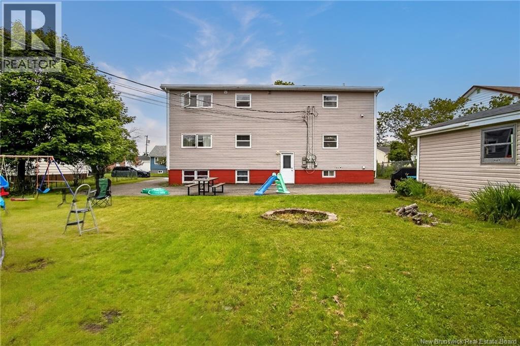 366-368 Beaconsfield Crescent, Saint John, New Brunswick  E2M 2H8 - Photo 43 - NB145291