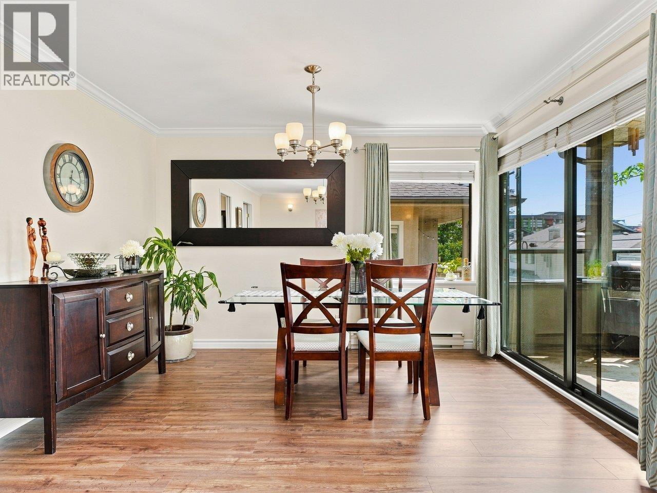 22 2133 St. Georges Avenue, North Vancouver, British Columbia  V7L 3K5 - Photo 10 - R3152210