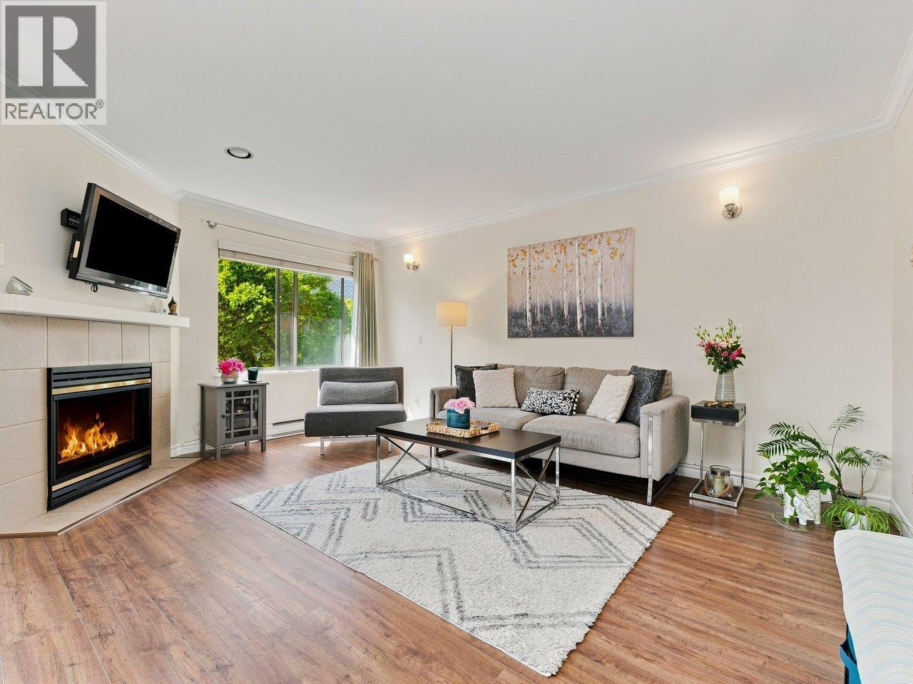 22 2133 St. Georges Avenue, North Vancouver, British Columbia  V7L 3K5 - Photo 11 - R3152210