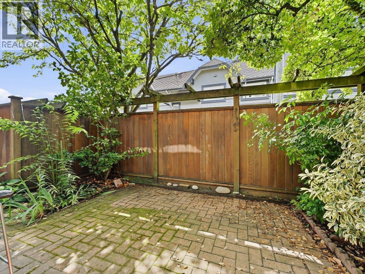22 2133 St. Georges Avenue, North Vancouver, British Columbia  V7L 3K5 - Photo 23 - R3152210