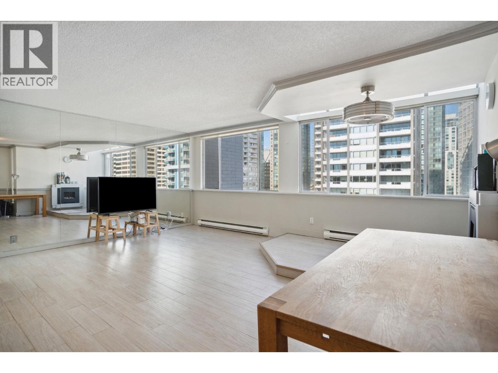 1270 Robson Street, Vancouver, British Columbia  V6E 3Z6 - Photo 16 - R3152227