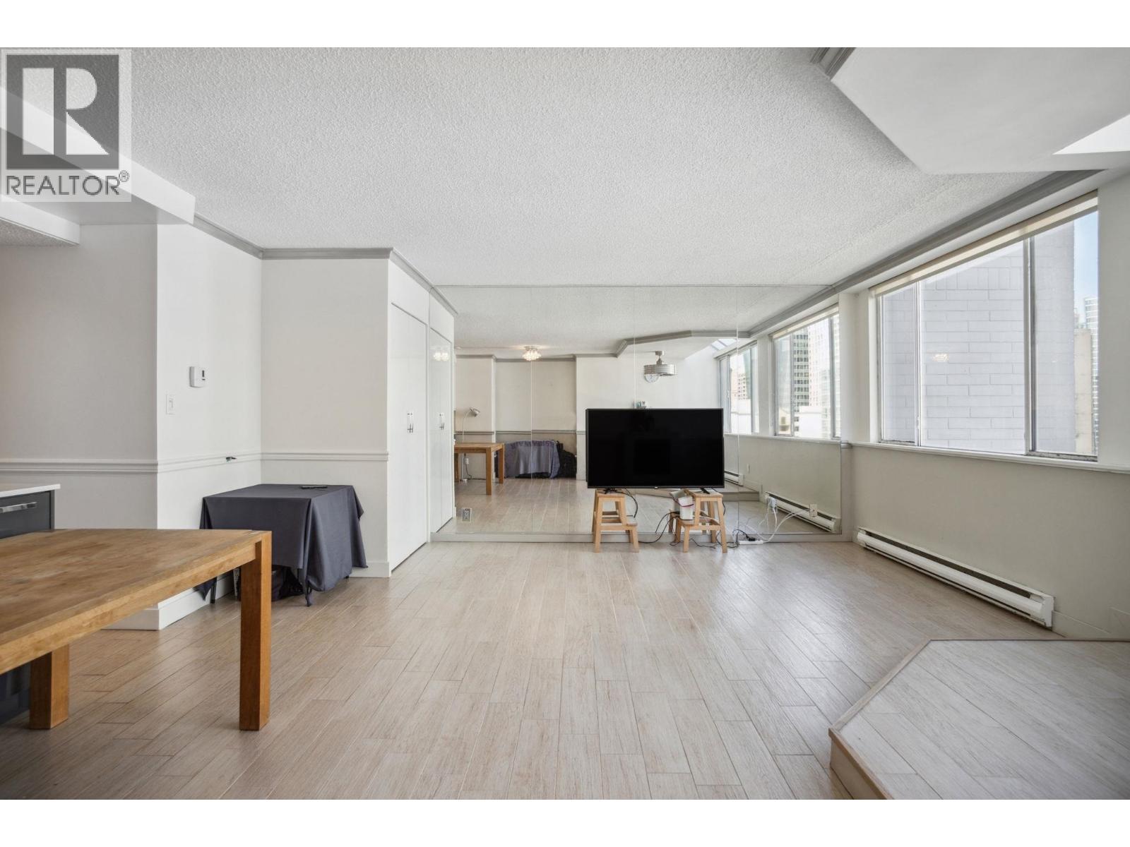 1270 Robson Street, Vancouver, British Columbia  V6E 3Z6 - Photo 17 - R3152227