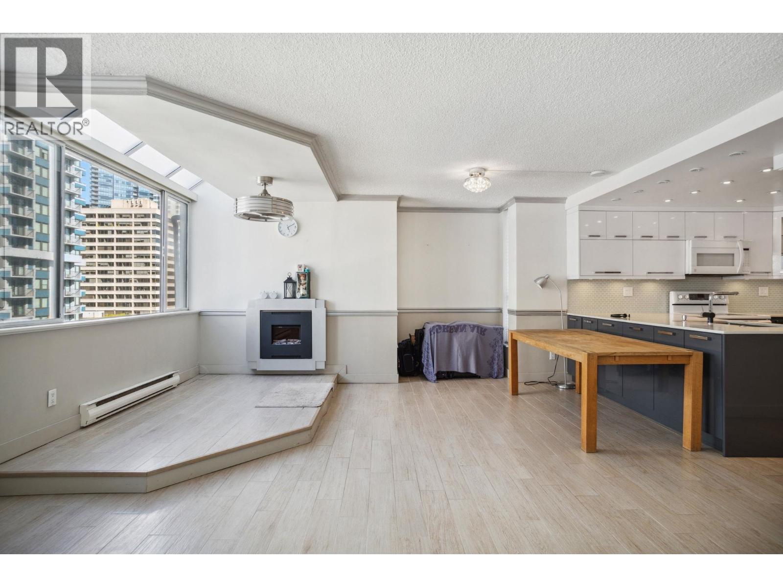 1270 Robson Street, Vancouver, British Columbia  V6E 3Z6 - Photo 18 - R3152227