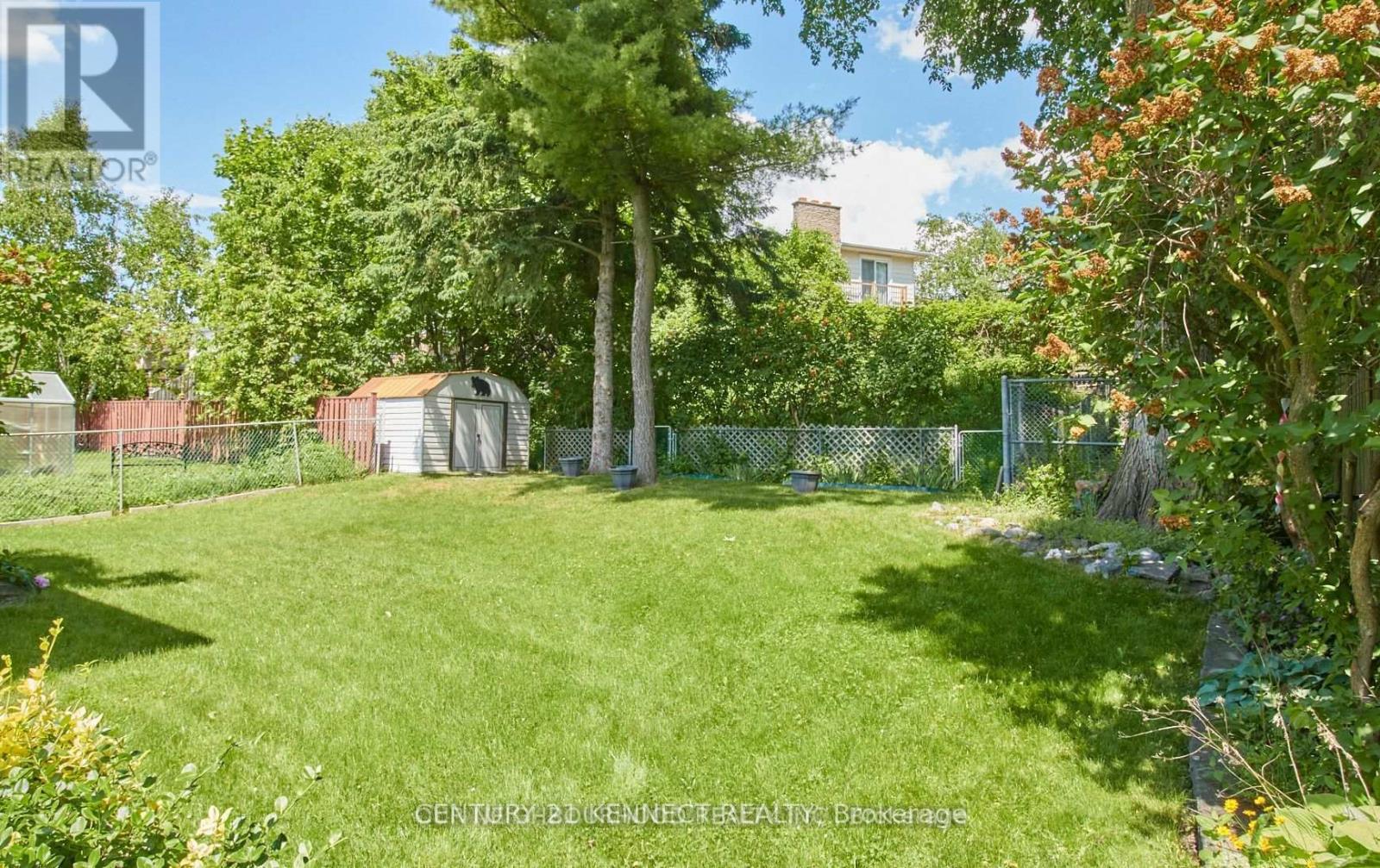 715 Waverly Street N, Oshawa, Ontario  L1J 6C1 - Photo 10 - E13635692