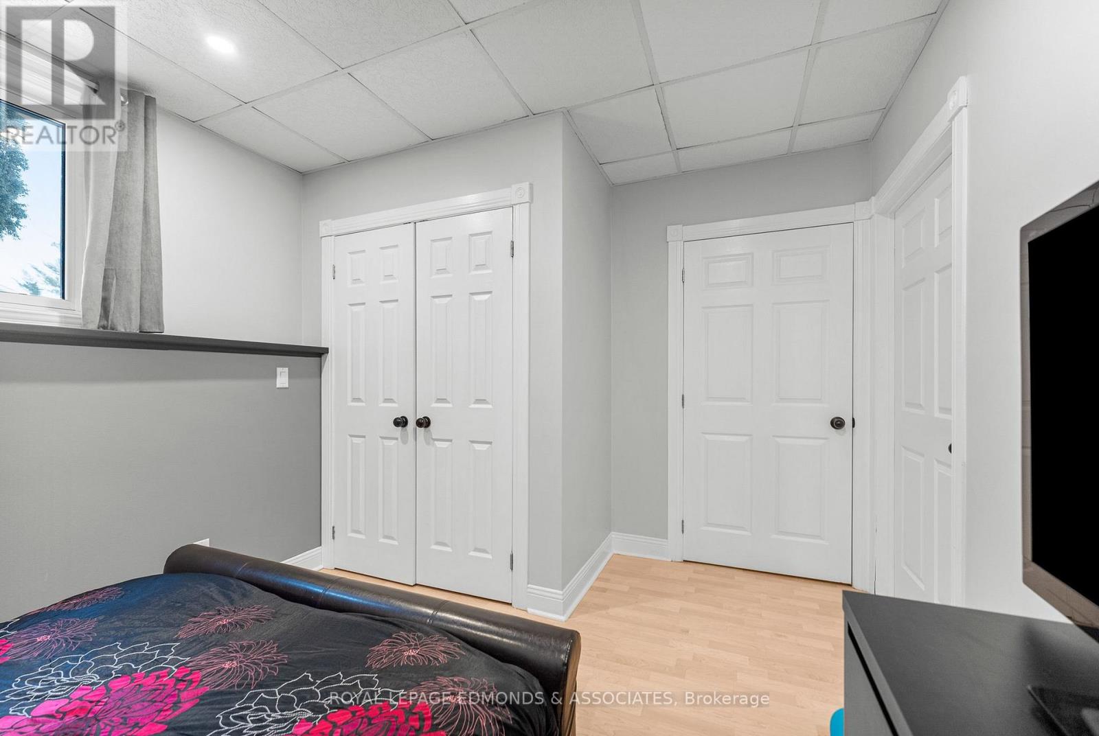 31 Silke Drive, Petawawa, Ontario  K8H 2L3 - Photo 33 - X12955790