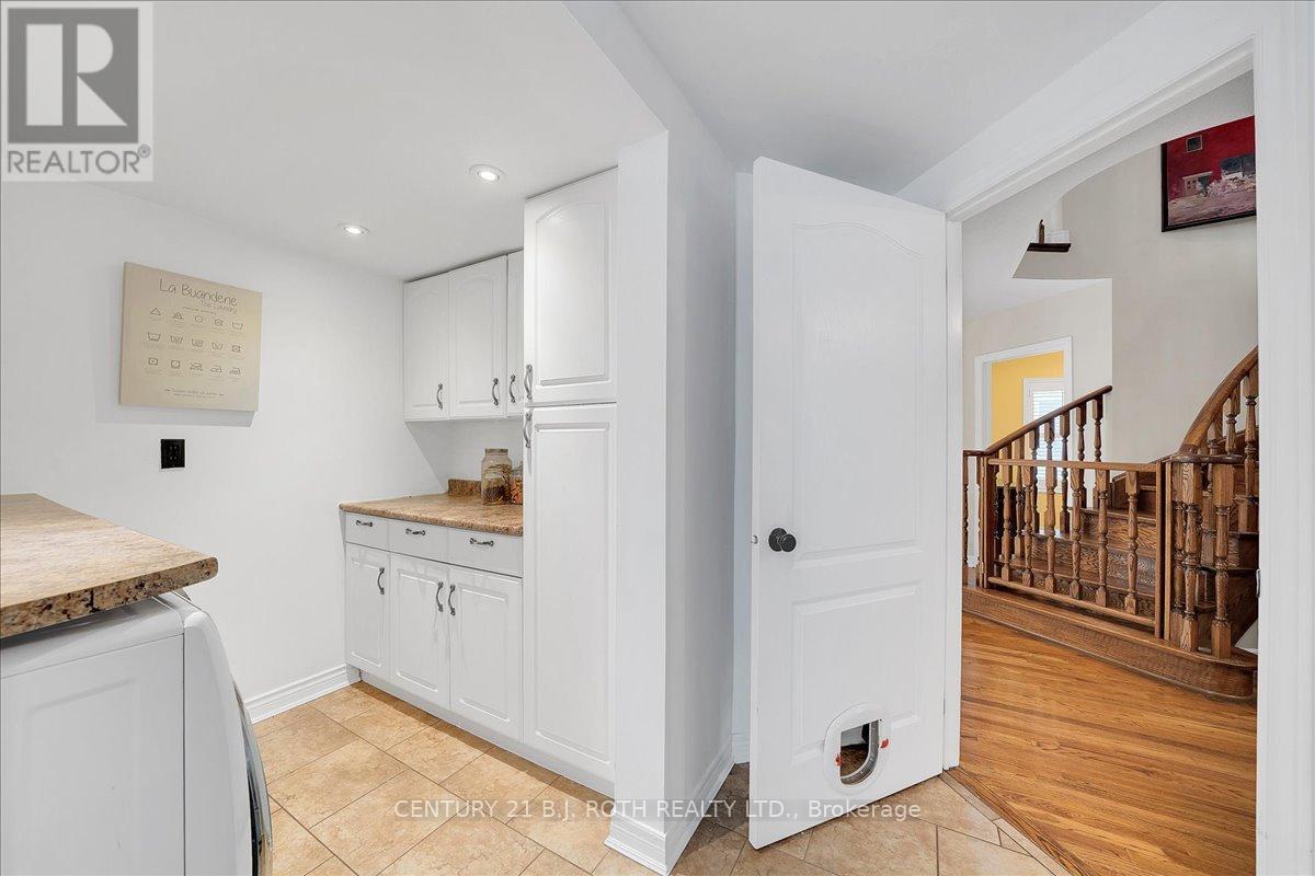 142 Wheeler Crescent, Whitchurch-Stouffville, Ontario  L4A 1K2 - Photo 9 - N13635710