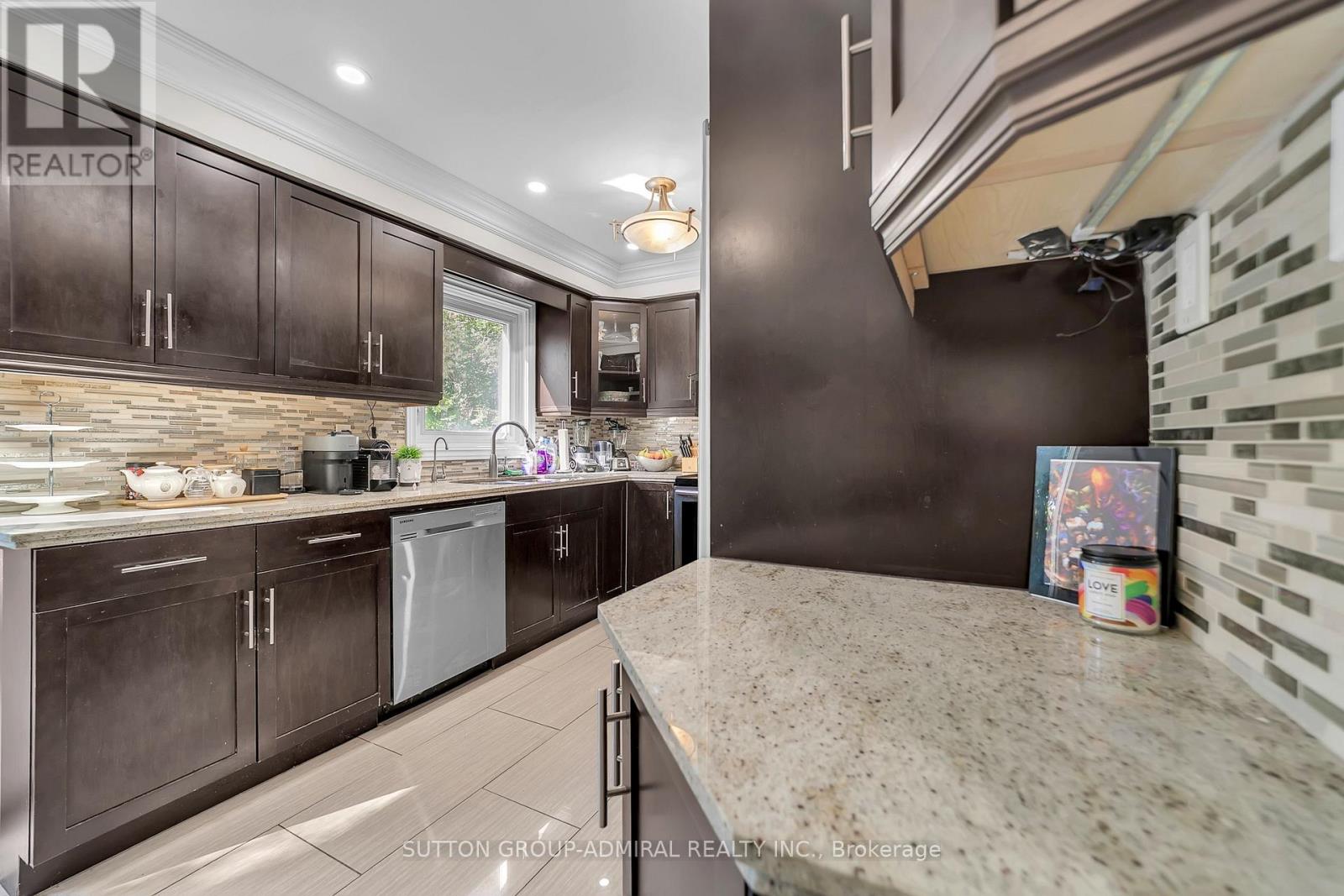 37 Gretman Crescent, Markham, Ontario  L3T 5L9 - Photo 17 - N13635770