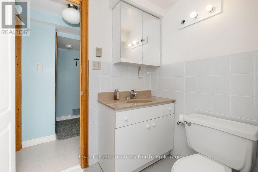 77 Laidlaw Street, Wasaga Beach, Ontario  L9Z 2L2 - Photo 20 - S13635664