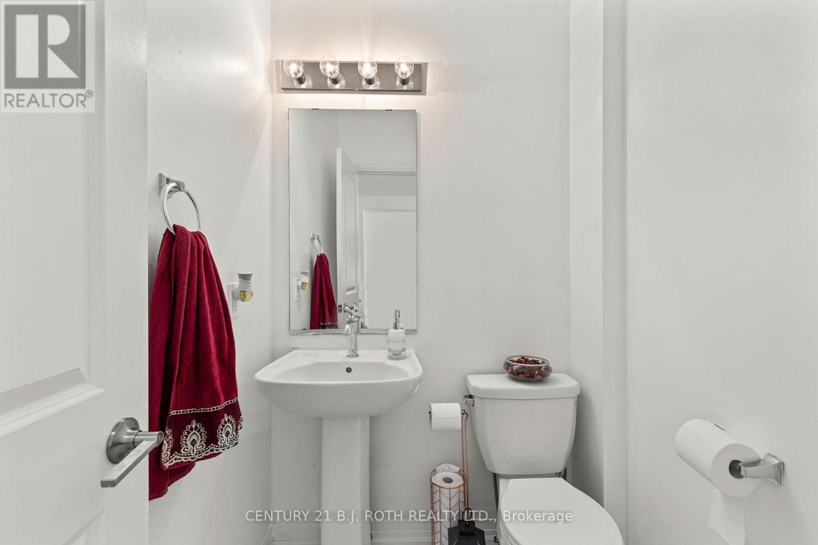 24 Brown Bear Street, Barrie, Ontario  L9J 0H8 - Photo 11 - S13635724