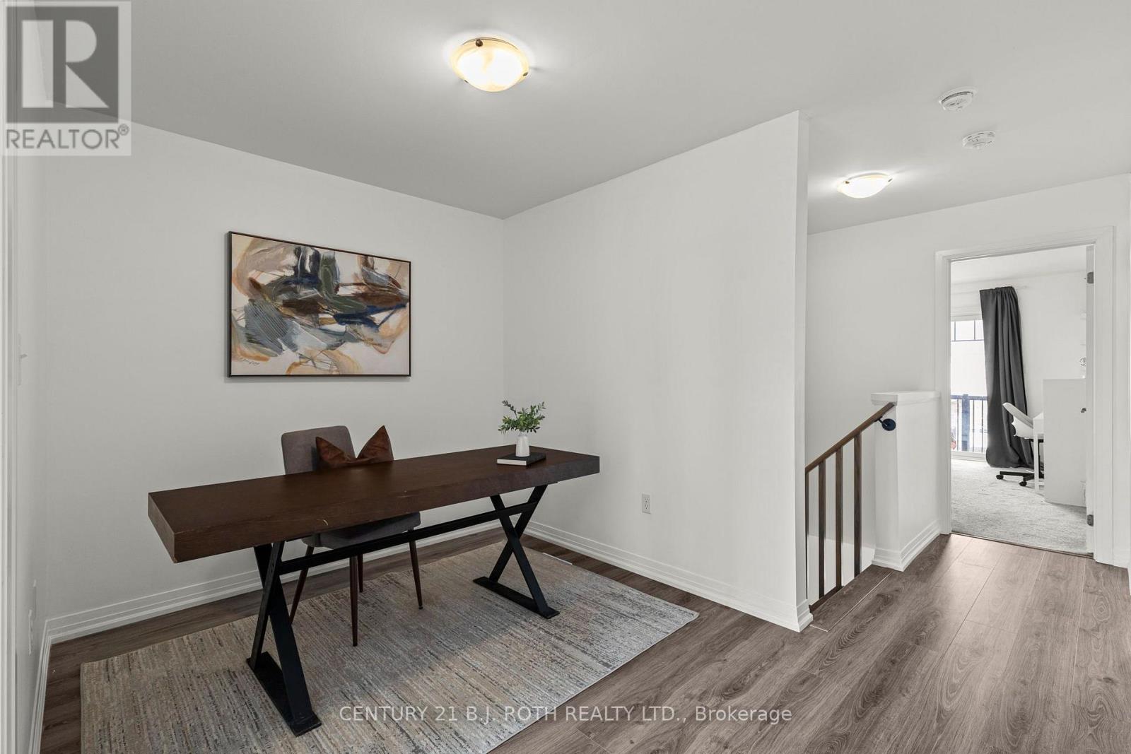 24 Brown Bear Street, Barrie, Ontario  L9J 0H8 - Photo 12 - S13635724