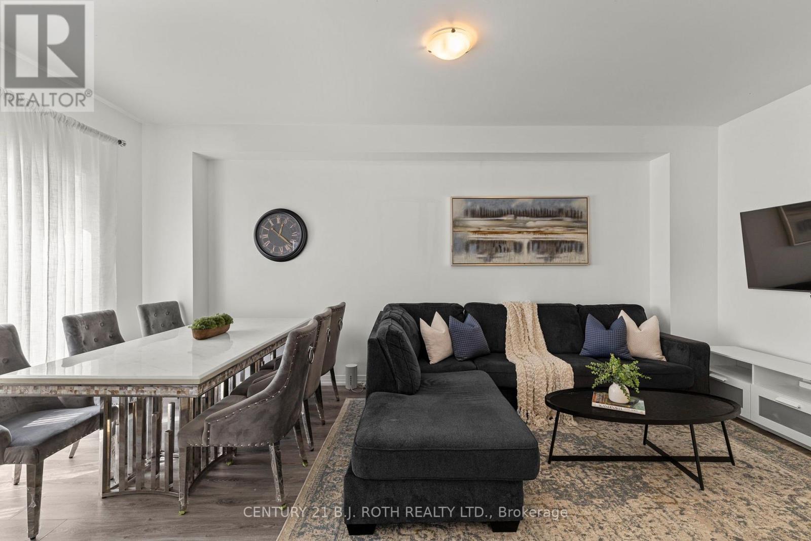 24 Brown Bear Street, Barrie, Ontario  L9J 0H8 - Photo 6 - S13635724