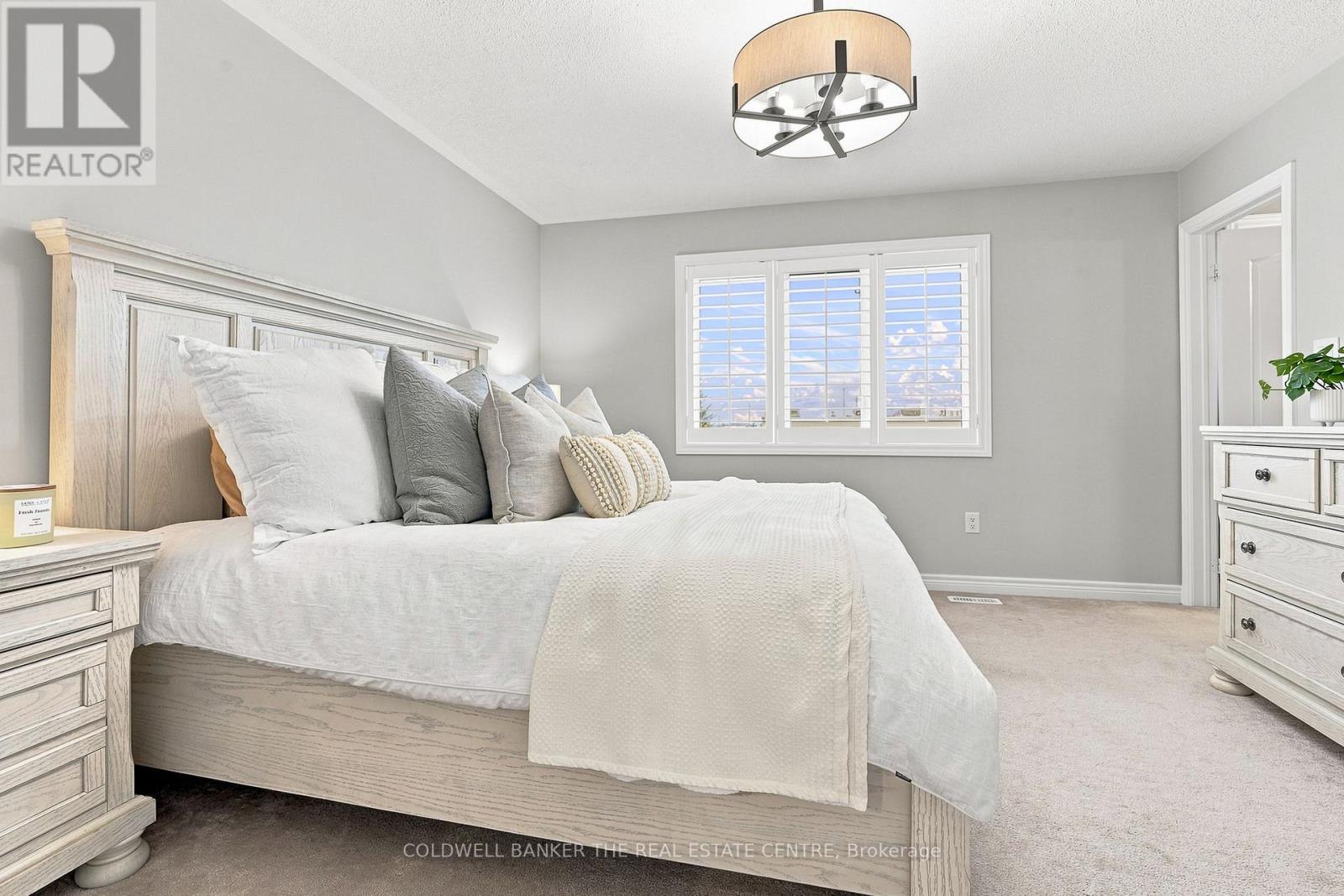 46 Pearcey Crescent, Barrie, Ontario L4N 6R8 - Photo 17 - S13635734