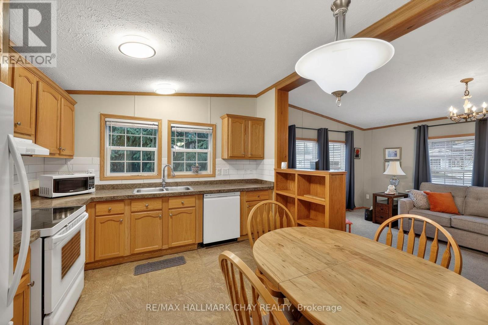 3 Illinois Crescent, Wasaga Beach, Ontario  L9Z 3A8 - Photo 9 - S13635778