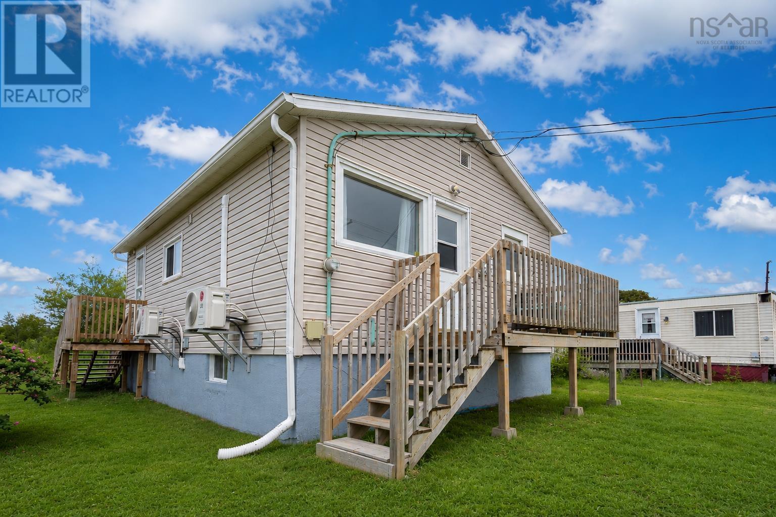 3444 Emerald Street, New Waterford, Nova Scotia  B1H 1H6 - Photo 18 - 202619521