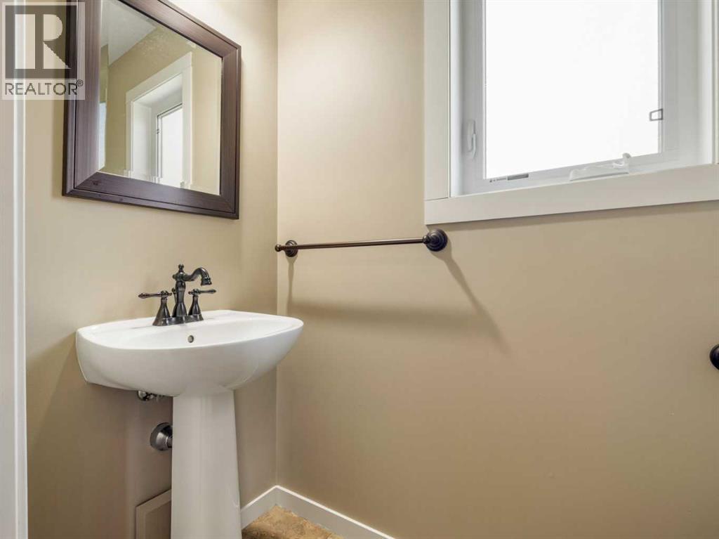 120 Mt Sundial Court W, Lethbridge, Alberta  T1J 5B7 - Photo 18 - A2333134