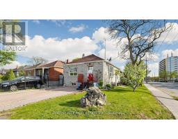 2 ELLINS AVENUE, Toronto, Ontario