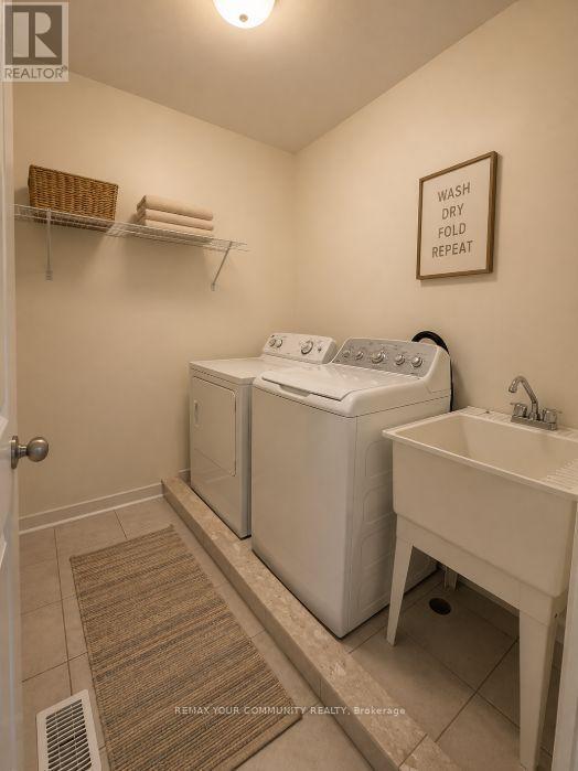 20 Overlander Way, Vaughan, Ontario  L6A 0X6 - Photo 18 - N13635430