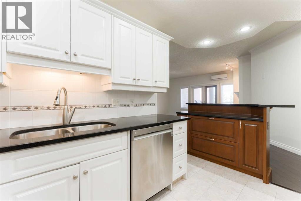 205, 200 Patina Court SW, Calgary, Alberta  T3H 4K9 - Photo 12 - A2312518
