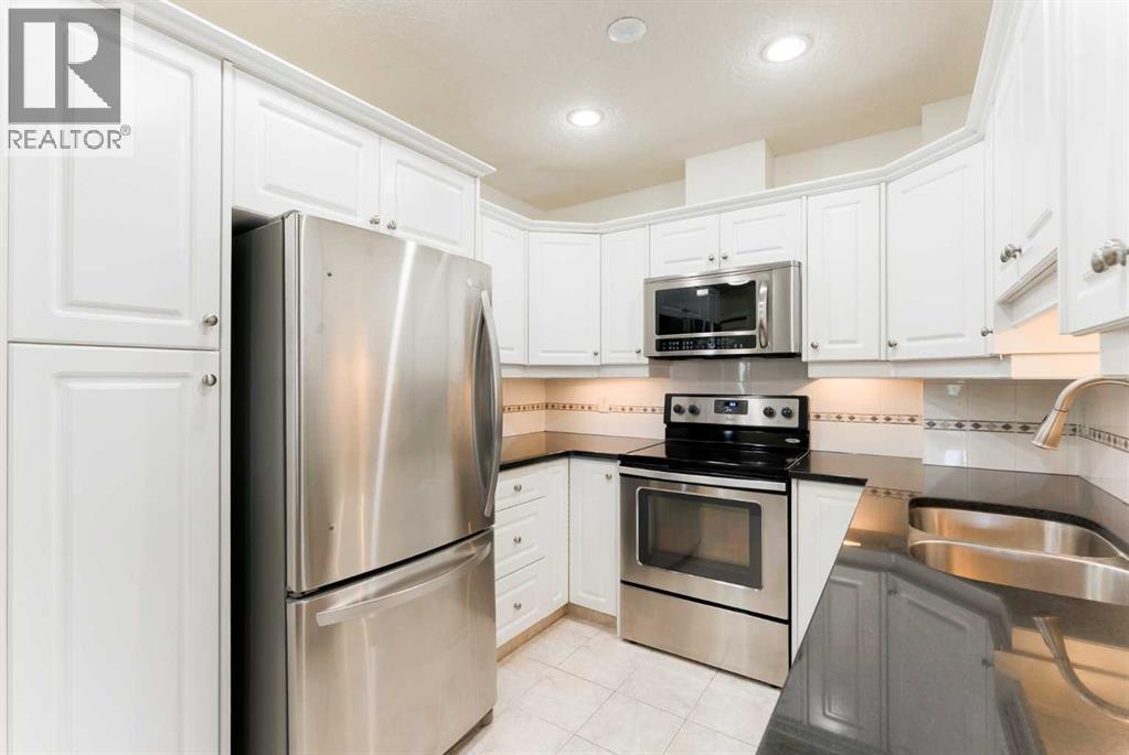 205, 200 Patina Court SW, Calgary, Alberta  T3H 4K9 - Photo 11 - A2312518