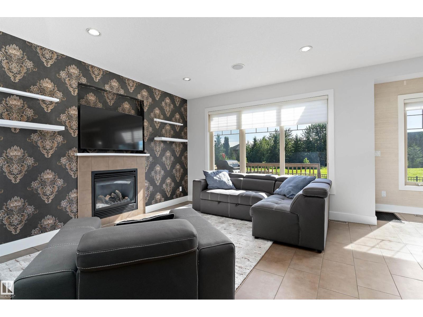 5811 Mullen Pl NW, Edmonton, Alberta  T6R 0T9 - Photo 14 - E4502020