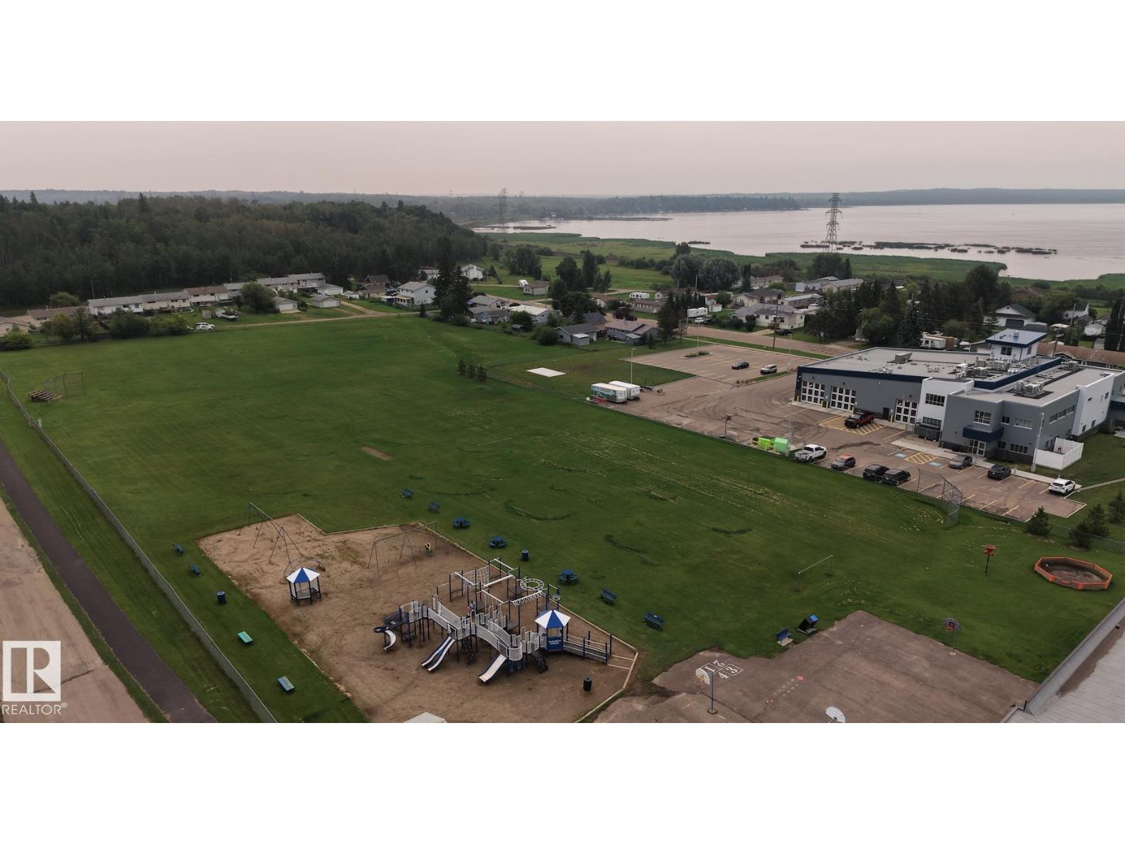 5009 53 Av, Wabamun, Alberta  T0E 2K0 - Photo 9 - E4474580
