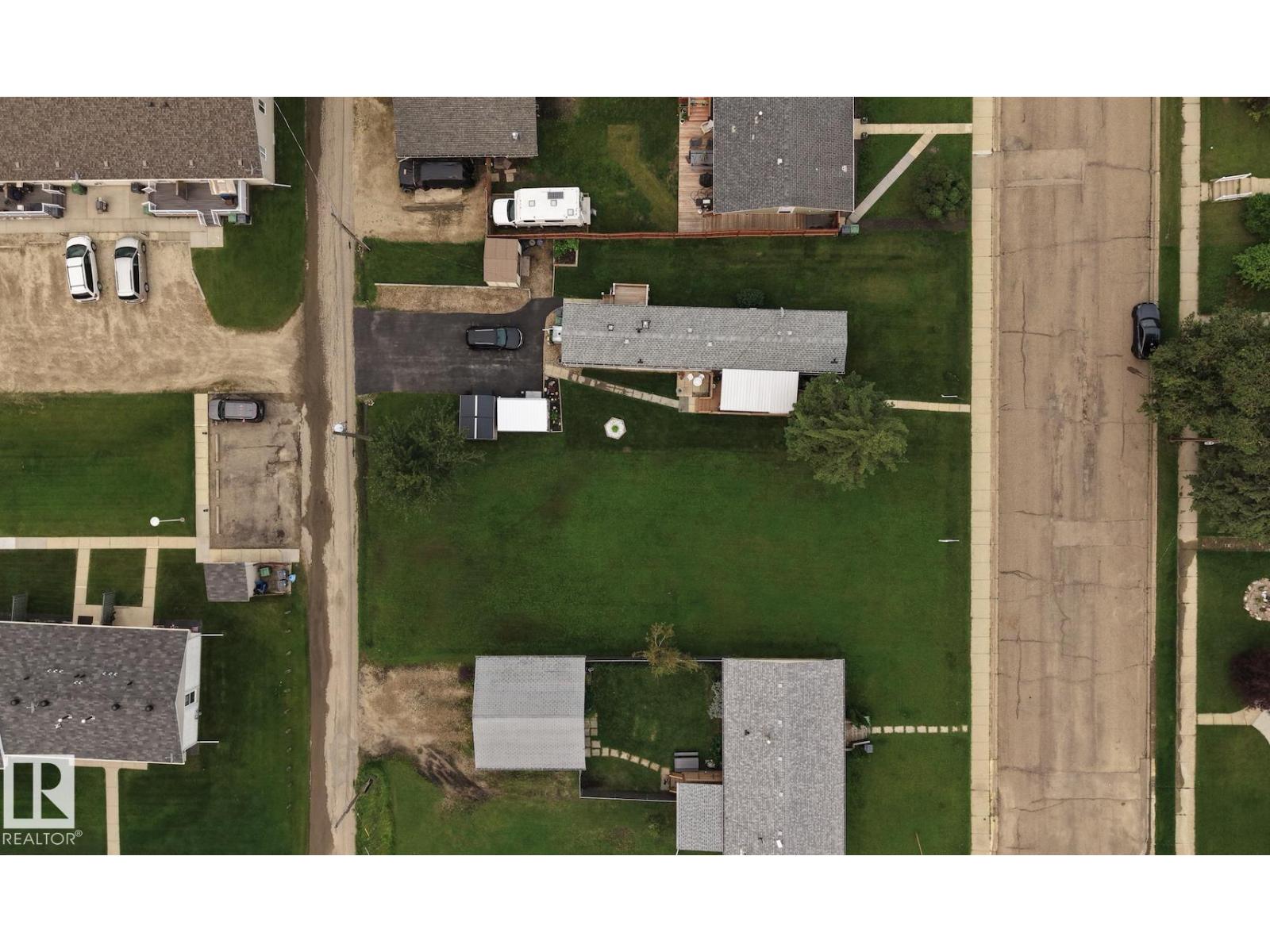 5009 53 Av, Wabamun, Alberta  T0E 2K0 - Photo 3 - E4474580