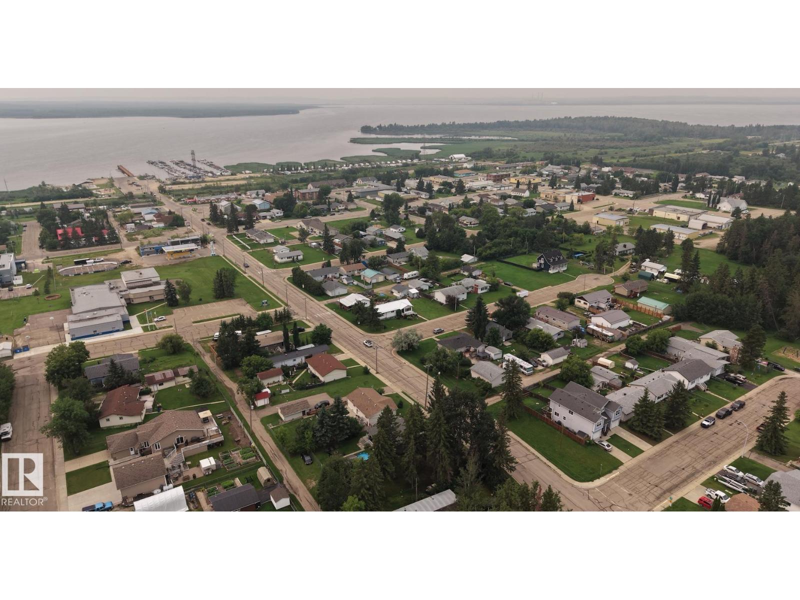5009 53 Av, Wabamun, Alberta  T0E 2K0 - Photo 8 - E4474580