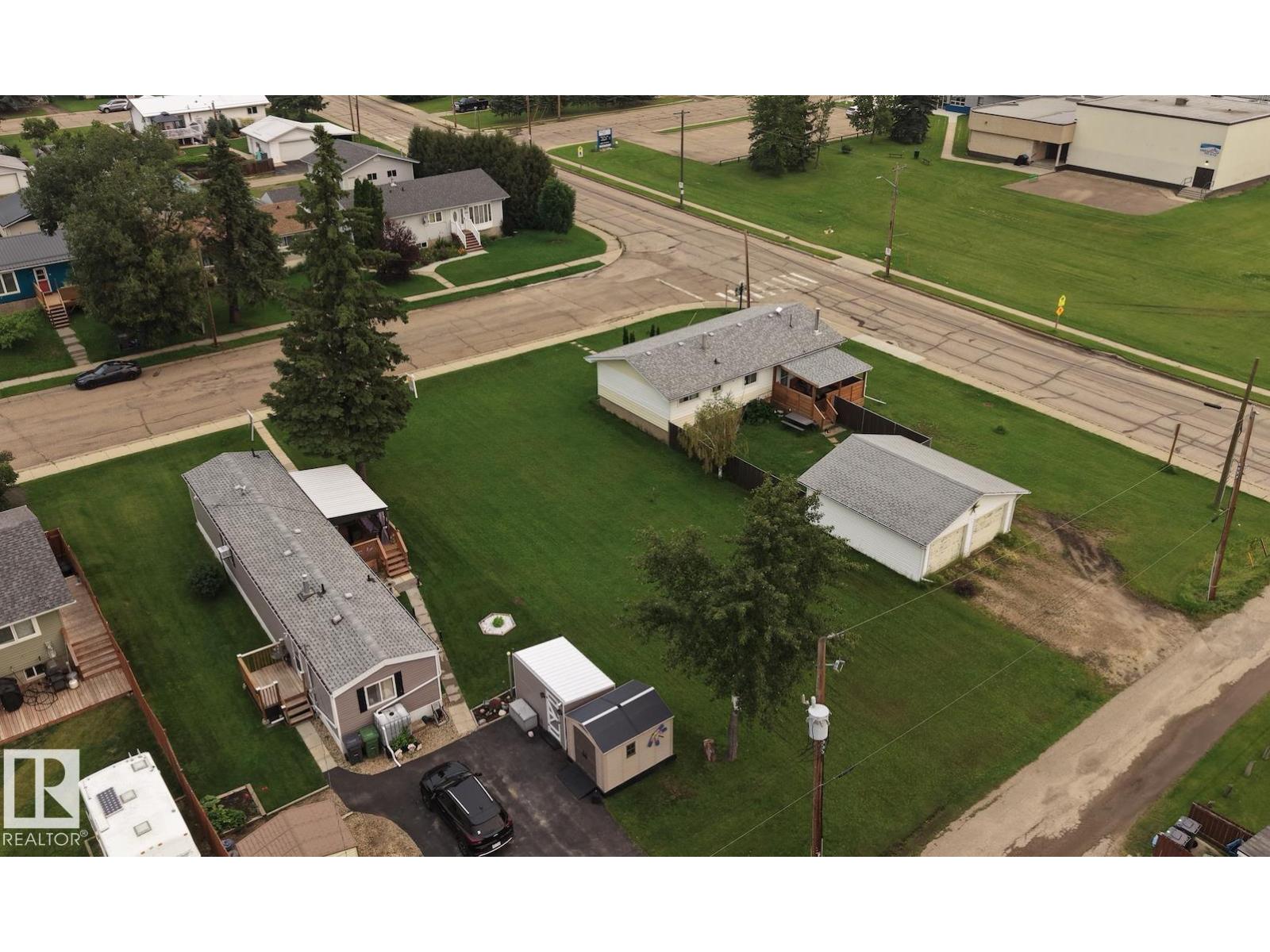5009 53 Av, Wabamun, Alberta  T0E 2K0 - Photo 5 - E4474580