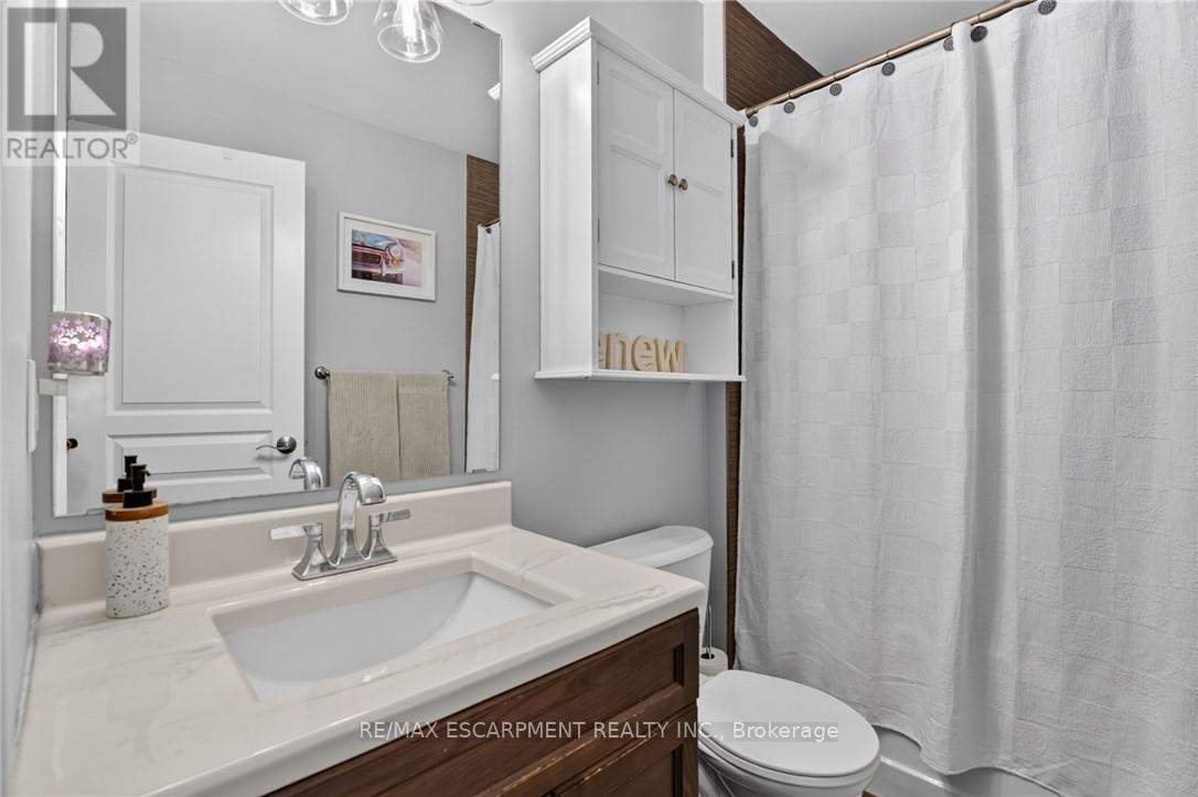 105 Anastasia Boulevard, West Lincoln, Ontario  L0R 2A0 - Photo 18 - X13635700
