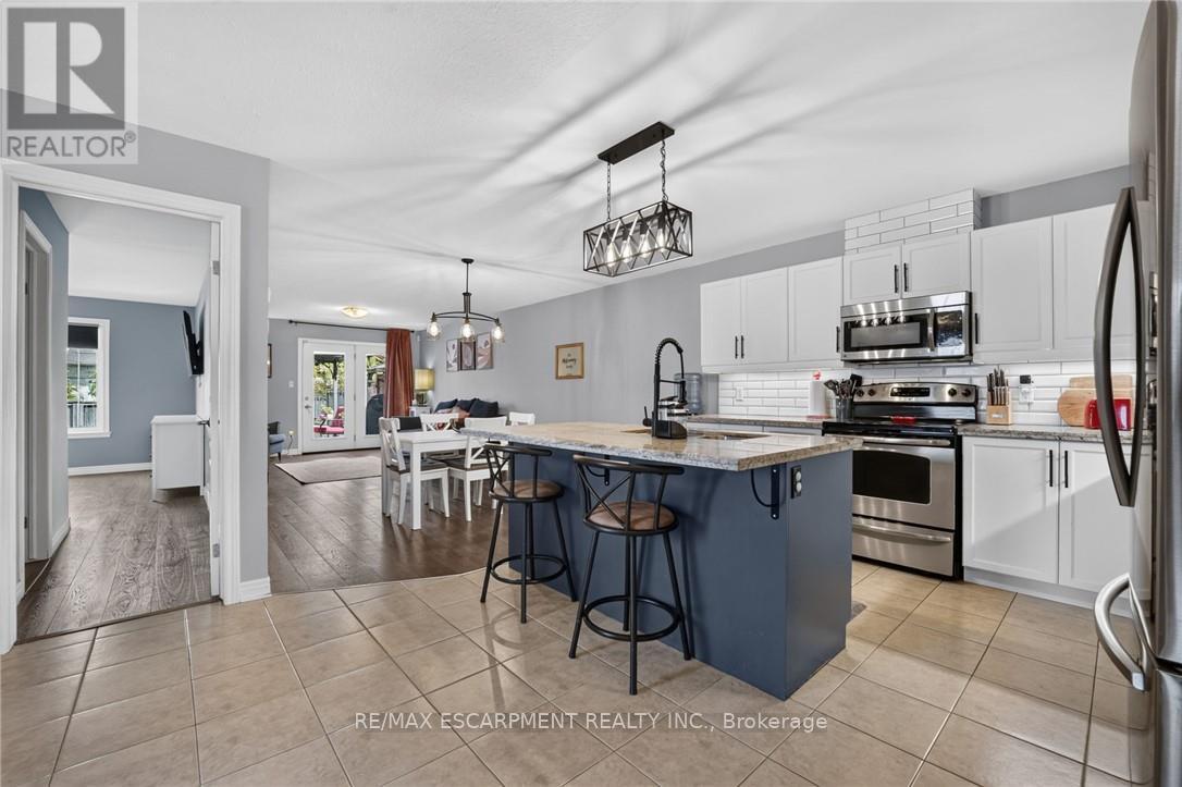 105 Anastasia Boulevard, West Lincoln, Ontario  L0R 2A0 - Photo 9 - X13635700