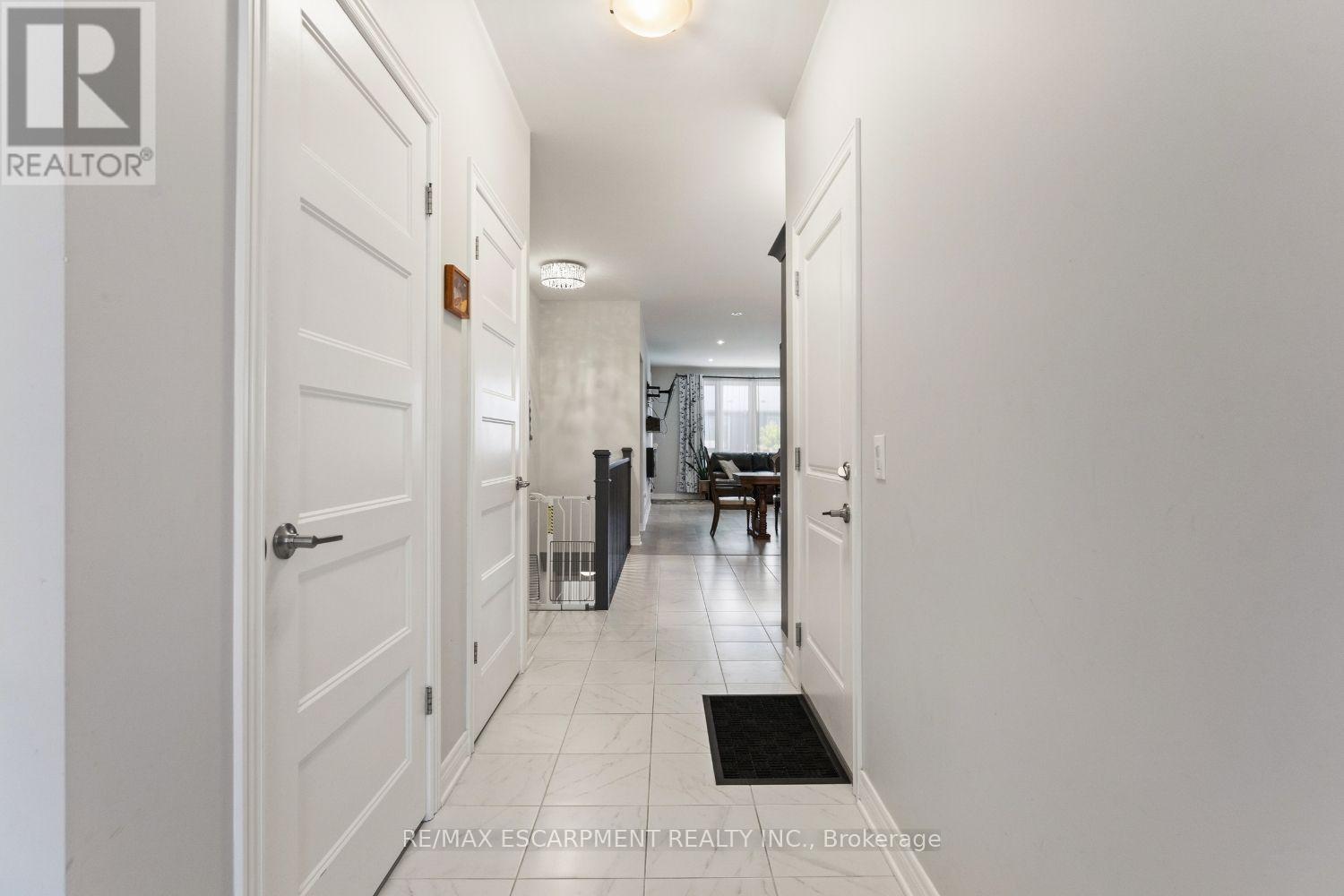 60 Andrew Lane, Thorold, Ontario  L2V 0E4 - Photo 7 - X13635758