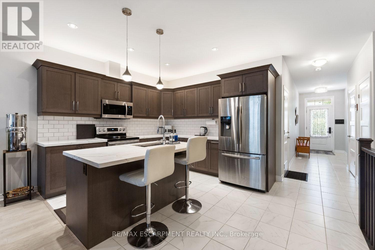 60 Andrew Lane, Thorold, Ontario  L2V 0E4 - Photo 9 - X13635758