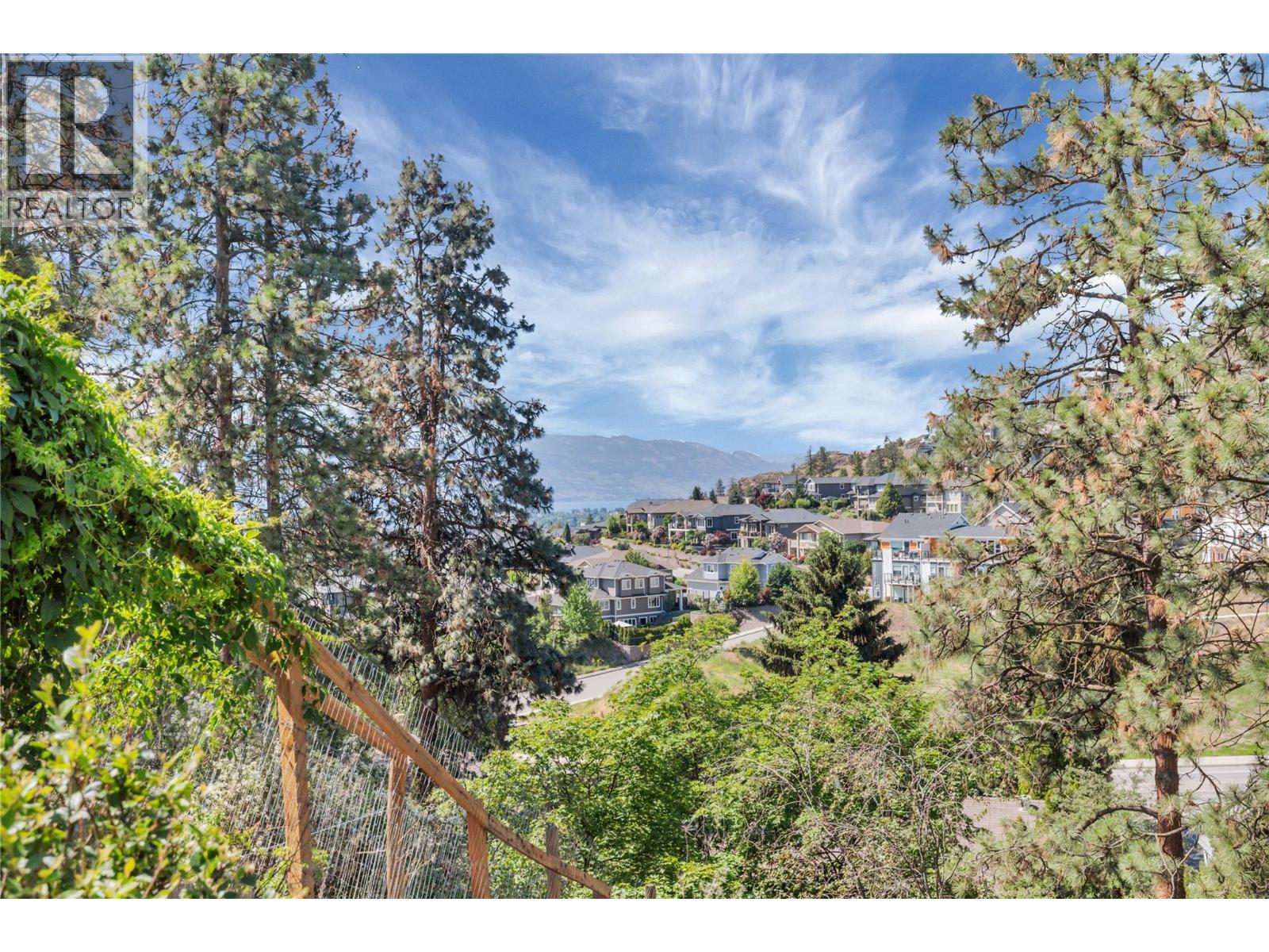 20 Alameda Court, Kelowna, British Columbia  V1V 1C7 - Photo 32 - 10390224