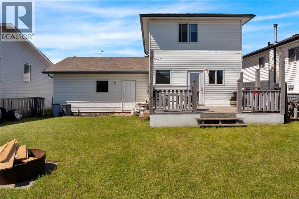 118 Meadowpark Drive, Carstairs, Alberta  T0M 0N0 - Photo 31 - A2325309